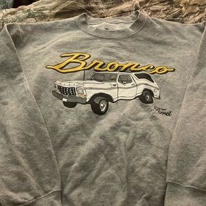 Ford bronco crew neck medium